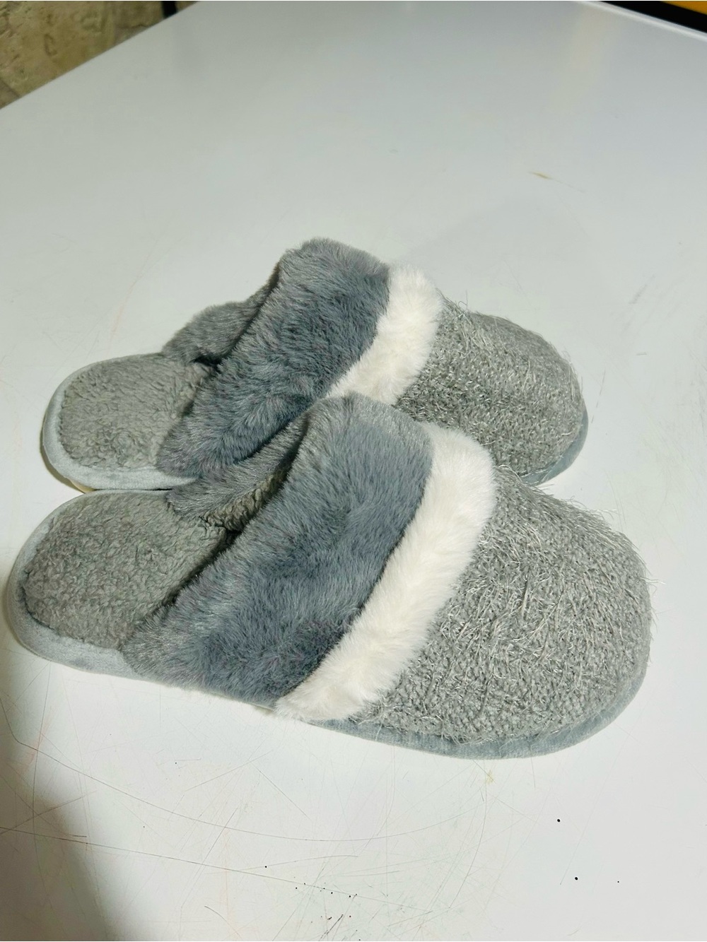 Cozy Gray Faux Fur Slip-On Slippers
